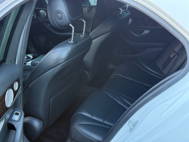 2015 Mercedes-Benz C 300 - Photo 13 - North Hills, CA 91343