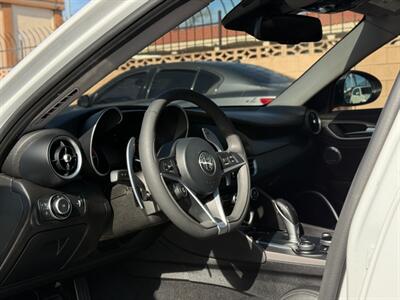 2018 Alfa Romeo Giulia Ti   - Photo 9 - North Hills, CA 91343