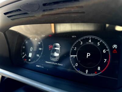 2018 Land Rover Discovery HSE   - Photo 17 - North Hills, CA 91343