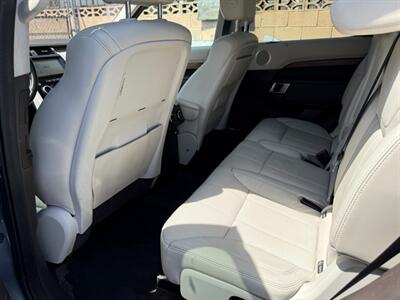 2018 Land Rover Discovery HSE   - Photo 21 - North Hills, CA 91343
