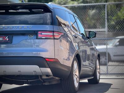 2018 Land Rover Discovery HSE   - Photo 9 - North Hills, CA 91343