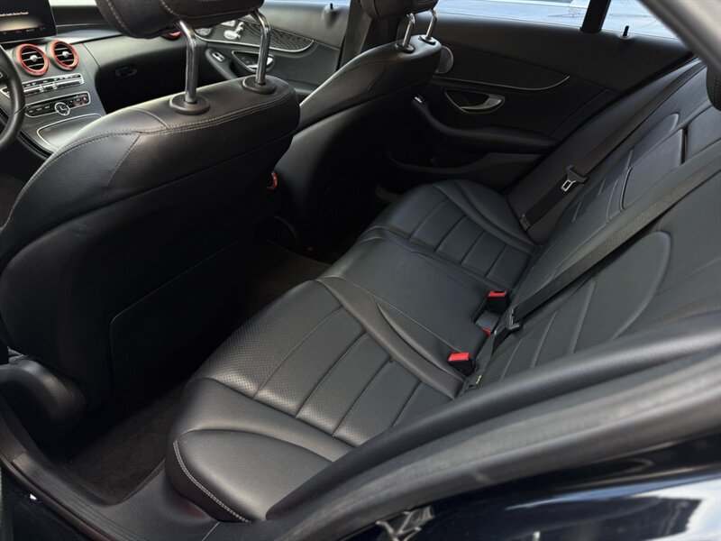 2015 Mercedes-Benz C 300 - Photo 10 - North Hills, CA 91343