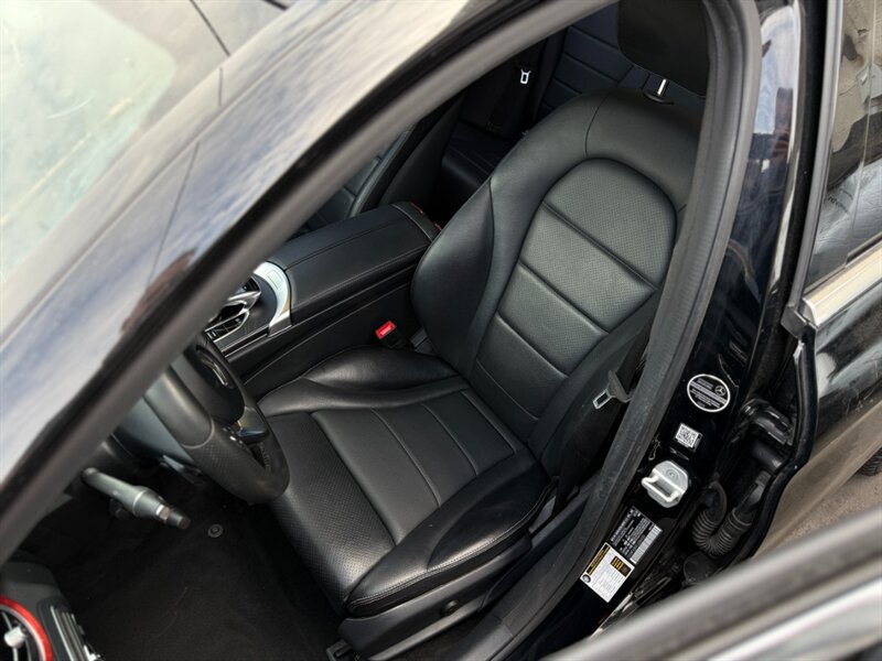 2015 Mercedes-Benz C 300 - Photo 9 - North Hills, CA 91343