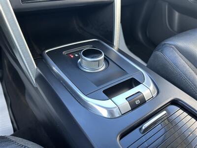 2016 Land Rover Discovery Sport HSE - Photo 16 - Edmonton, AB T5L 4H5