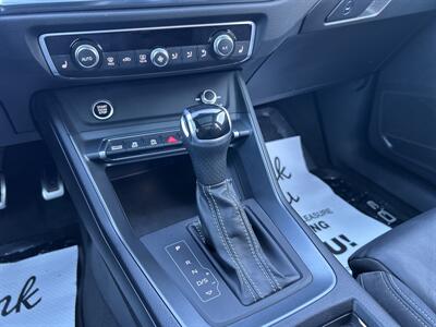 2021 Audi Q3 quattro Progressiv 45 TFS   - Photo 16 - Edmonton, AB T5L 4H5