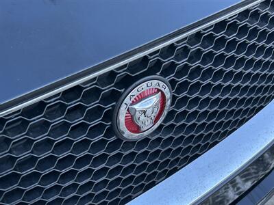 2020 Jaguar F-PACE 25t Premium   - Photo 13 - Edmonton, AB T5L 4H5