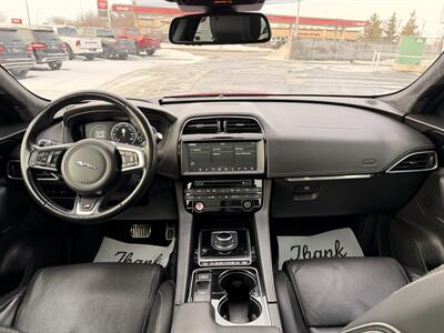 2017 Jaguar F-PACE S - Photo 10 - Edmonton, AB T5L 4H5