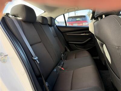 2021 Mazda Mazda3 GX   - Photo 18 - Edmonton, AB T5L 4H5