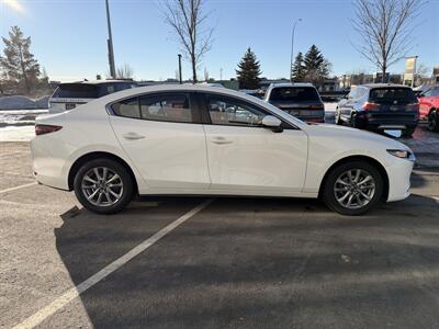 2021 Mazda Mazda3 GX   - Photo 4 - Edmonton, AB T5L 4H5