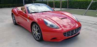 2013 Ferrari California   - Photo 3 - Hallandale, FL 33009
