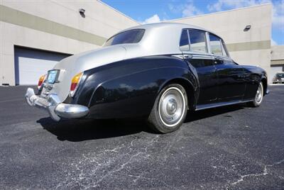 1963 Rolls-Royce SCIII   - Photo 9 - Hallandale, FL 33009