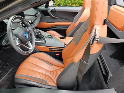 2020 BMW i8   - Photo 11 - Hallandale, FL 33009