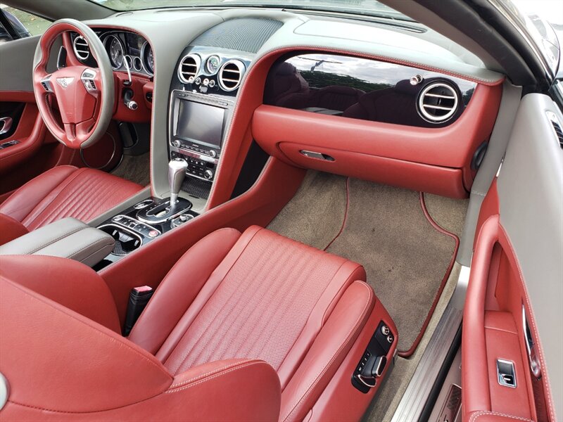 2016 Bentley Continental GT V8 S photo