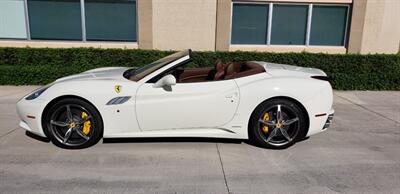 2014 Ferrari California   - Photo 1 - Hallandale, FL 33009
