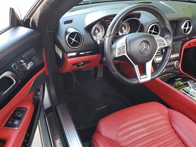 2013 Mercedes-Benz SL 550   - Photo 8 - Hallandale, FL 33009