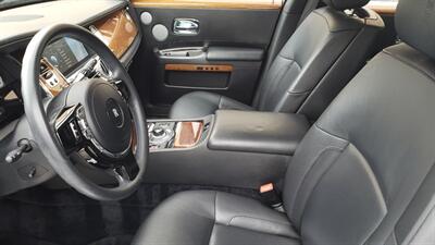 2010 Rolls-Royce Ghost  ONE OWNER - Photo 12 - Hallandale, FL 33009