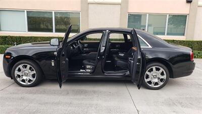2010 Rolls-Royce Ghost  ONE OWNER - Photo 21 - Hallandale, FL 33009