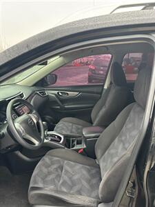 2015 Nissan Rogue SV   - Photo 5 - Stockton, CA 95202