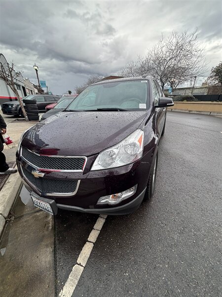 2010 Chevrolet Traverse LT   - Photo 1 - Stockton, CA 95202