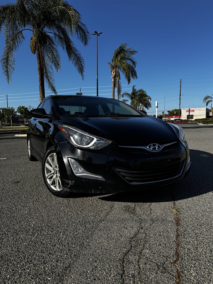 2014 Hyundai Elantra SE