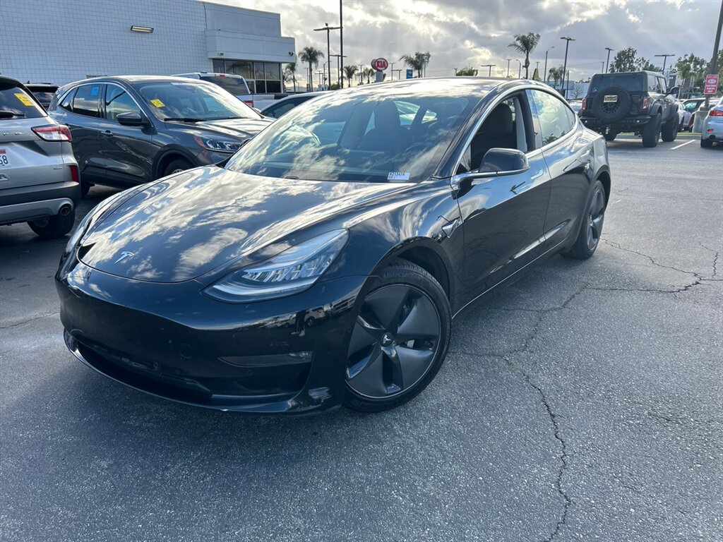 2018 Tesla Model 3 Mid Range   - Photo 1 - Riverside, CA 92505
