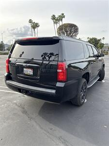 2020 Chevrolet Suburban LT 4x4   - Photo 4 - Riverside, CA 92505