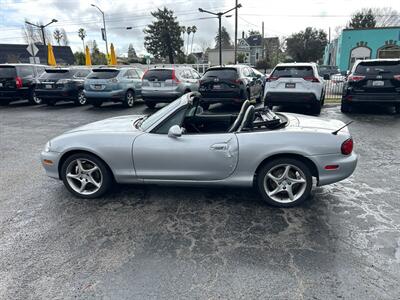 2003 Mazda MX-5 Miata SE - Photo 8 - Riverside, CA 92505