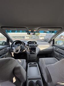 2014 Honda Odyssey EX   - Photo 9 - Riverside, CA 92505