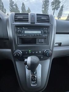 2011 Honda CR-V LX   - Photo 10 - Riverside, CA 92505