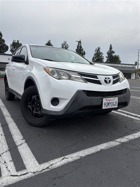 2015 Toyota RAV4 LE AWD  