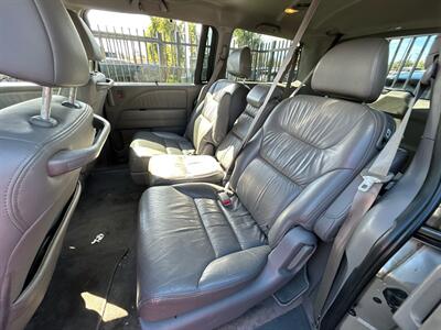 2008 Honda Odyssey Touring   - Photo 9 - Riverside, CA 92505