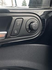 2012 Volkswagen Beetle Turbo PZEV - Photo 13 - Riverside, CA 92505