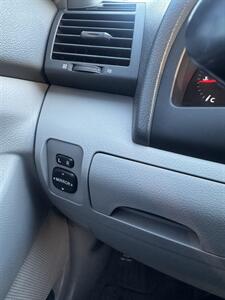 2007 Toyota Camry LE V6   - Photo 13 - Riverside, CA 92505