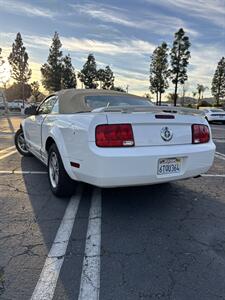 2005 Ford Mustang V6 Deluxe - Photo 3 - Riverside, CA 92505