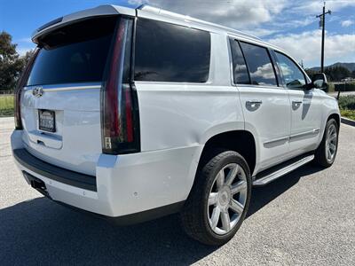 2019 Cadillac Escalade Luxury   - Photo 5 - Riverside, CA 92505