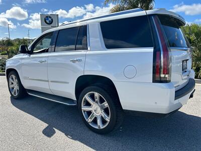 2019 Cadillac Escalade Luxury   - Photo 7 - Riverside, CA 92505