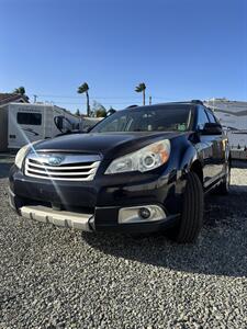 2012 Subaru Outback 2.5i Limited AWD   - Photo 2 - Riverside, CA 92505