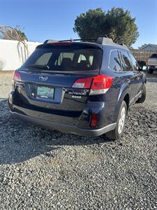 2012 Subaru Outback 2.5i Limited AWD   - Photo 4 - Riverside, CA 92505