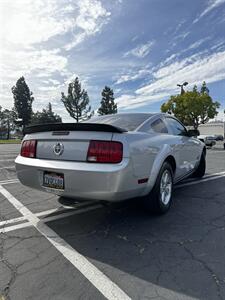2007 Ford Mustang V6 Deluxe - Photo 3 - Riverside, CA 92505