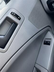 2007 Ford Mustang V6 Deluxe - Photo 11 - Riverside, CA 92505