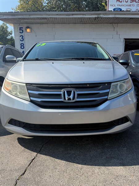 2013 Honda Odyssey LX  