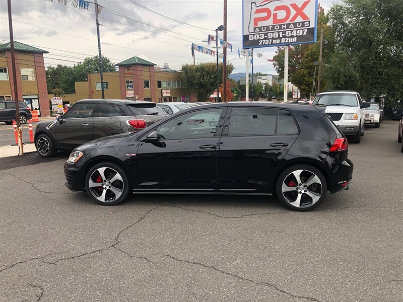2016 Volkswagen Golf GTI SE  