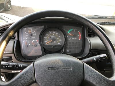 2010 Nissan DIESEL UD3300 - Photo 9 - Portland, OR 97266
