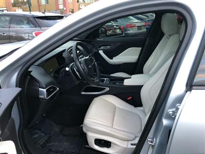 2017 Jaguar F-Pace S First Edition - Photo 10 - Portland, OR 97266