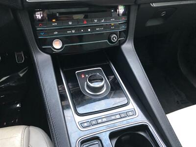 2017 Jaguar F-Pace S First Edition - Photo 14 - Portland, OR 97266