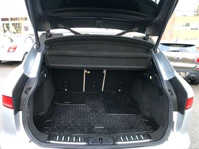 2017 Jaguar F-Pace S First Edition - Photo 8 - Portland, OR 97266