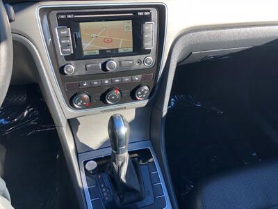 2014 Volkswagen Passat 2.0L TDI SE   - Photo 12 - Portland, OR 97266