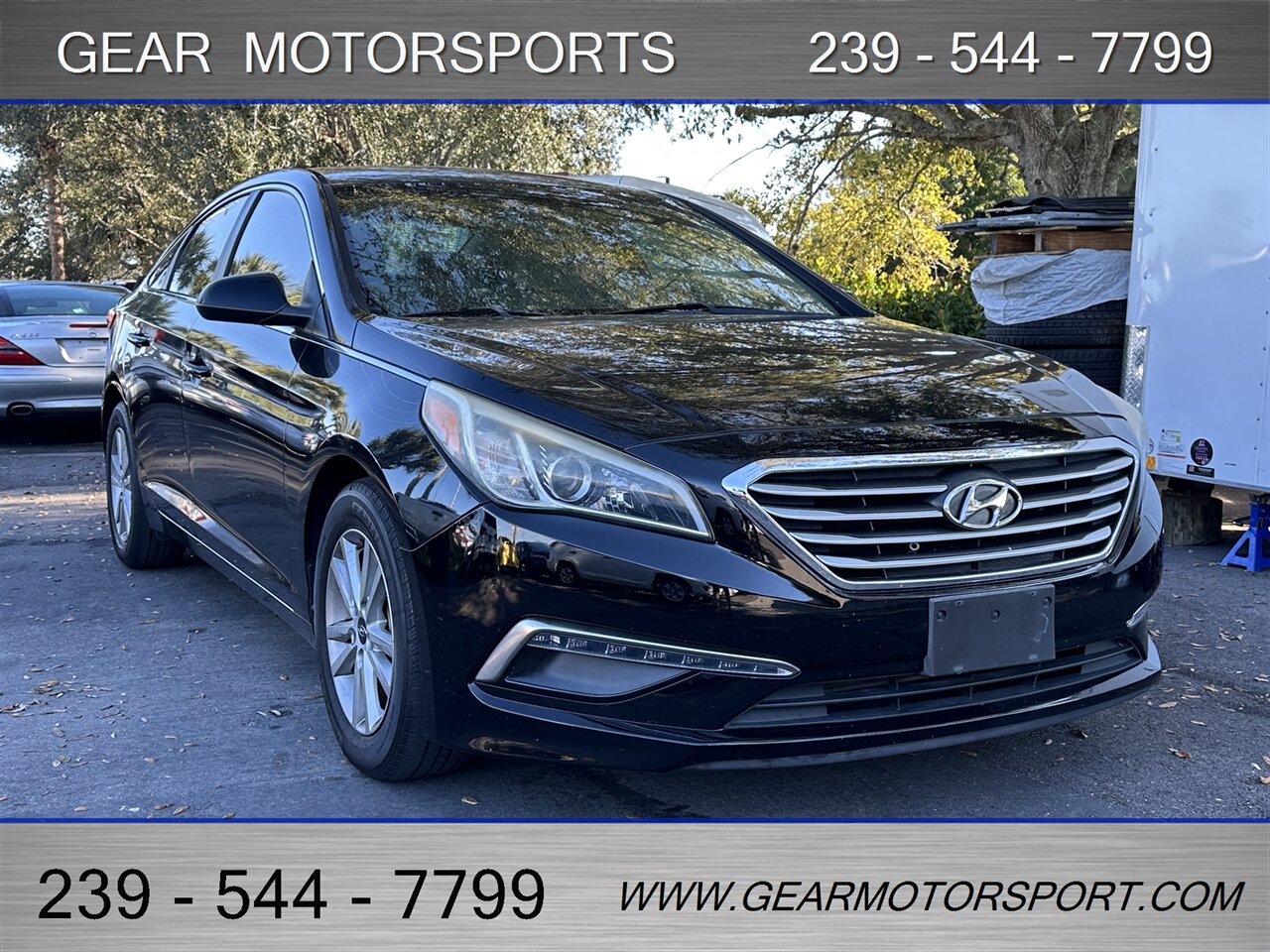 2015 Hyundai SONATA SE   - Photo 1 - Estero, FL 33928