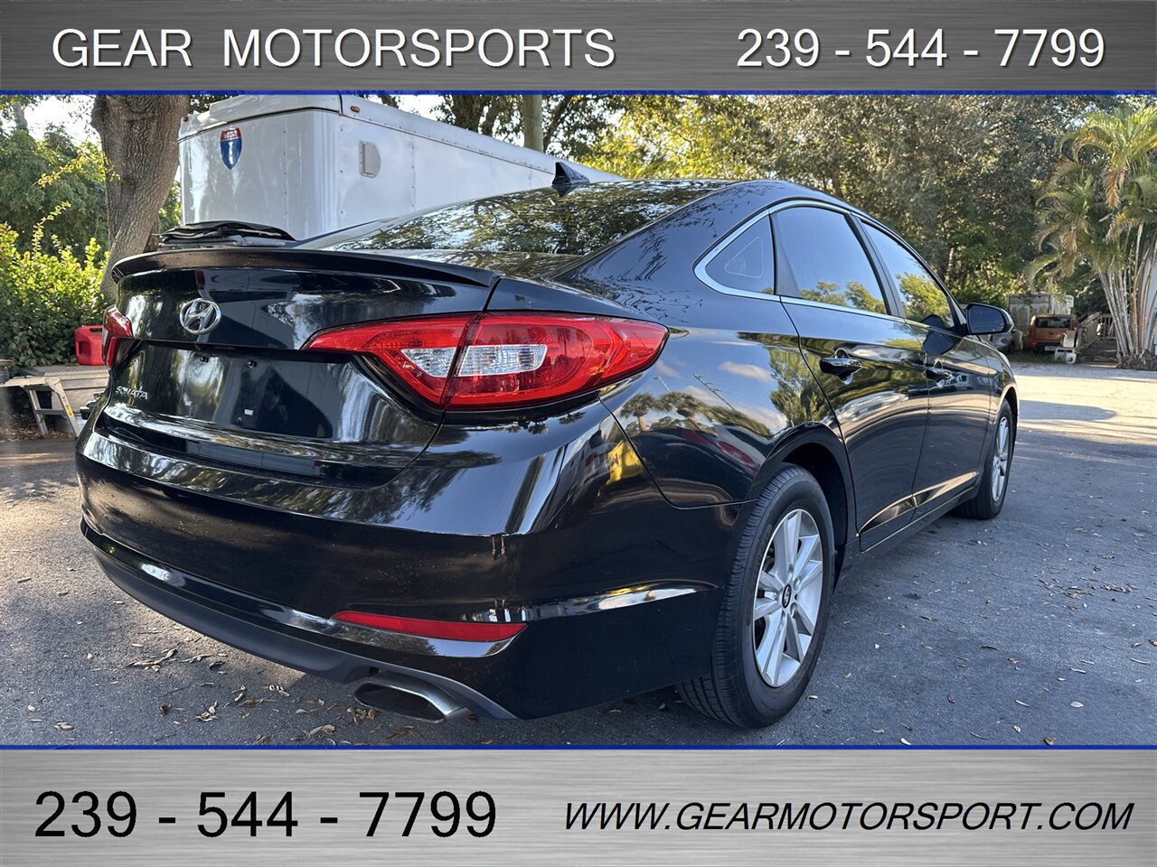 2015 Hyundai SONATA SE - Photo 3 - Estero, FL 33928