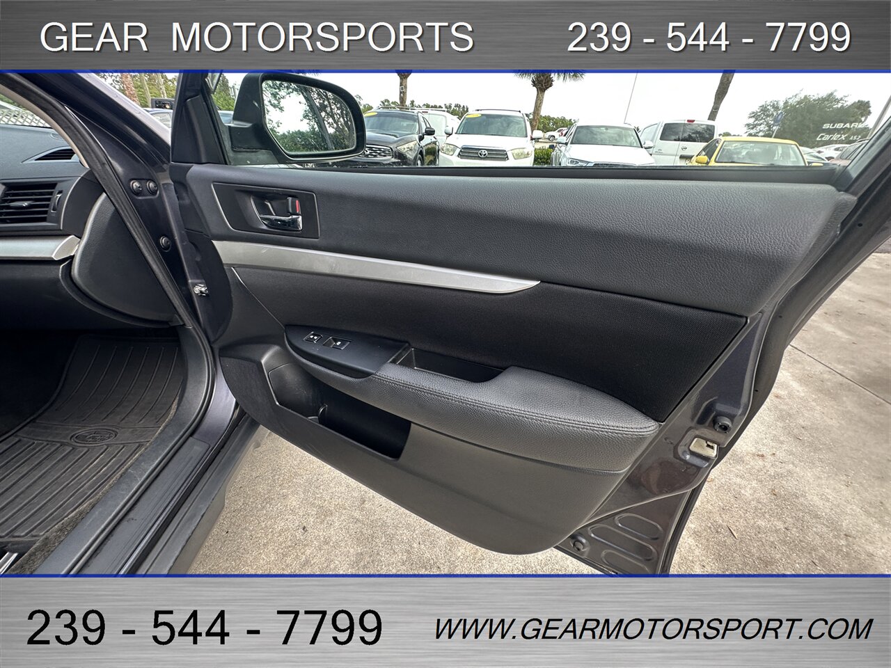 2013 Subaru Outback 2.5i Premium 6-SPEED   - Photo 23 - Estero, FL 33928